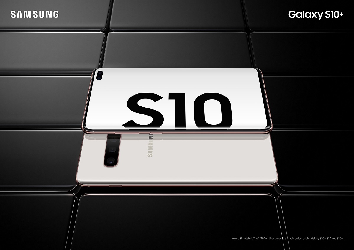 Samsung prezintă Galaxy S10: ecran mai mare și mai multe camere  Experiențe premium pe un smartphone – odată cu celebrarea a 10 ani de inovații Galaxy